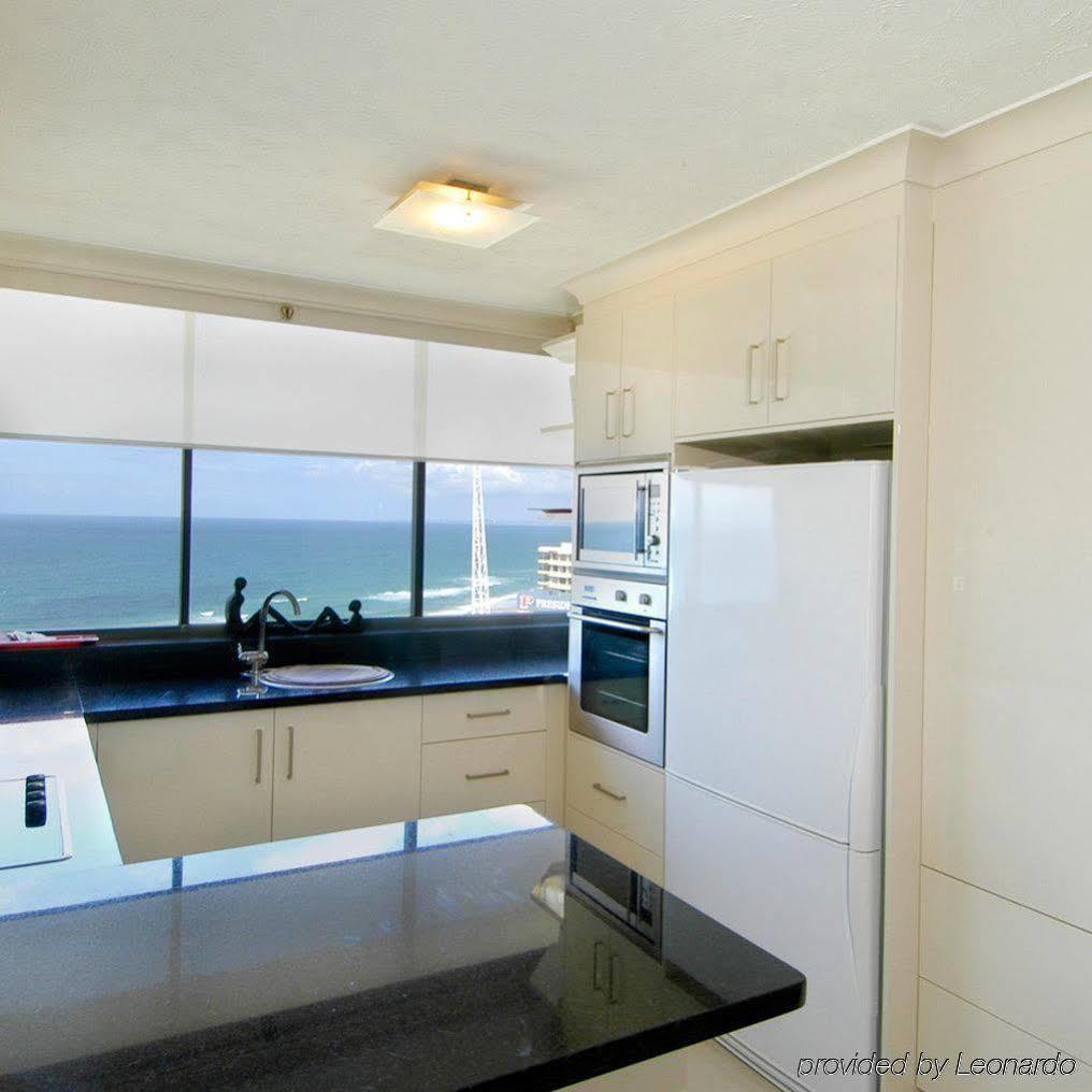 Breakfree Peninsula Aparthotel Gold Coast Exterior photo